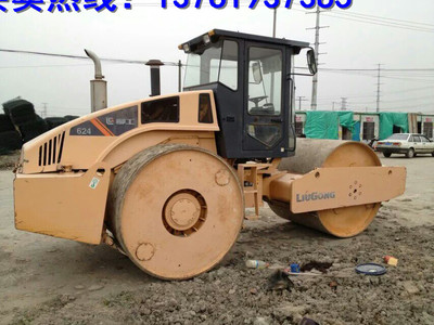 二手鉸接壓路機轉(zhuǎn)讓與相關(guān)技術(shù)指導(dǎo)